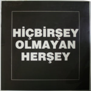 canan-beykal-herseyhicbirseybirsey-15-adet-isikli-kutu-yazi-ve-film-50x40x40-1991